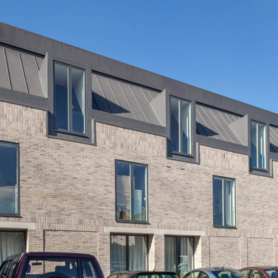 Stylish new homes created with Kingspan Tek